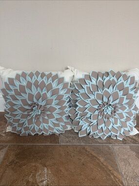 Newport Layered Petal Accent Pillow Pair in Light Blue and Taupe